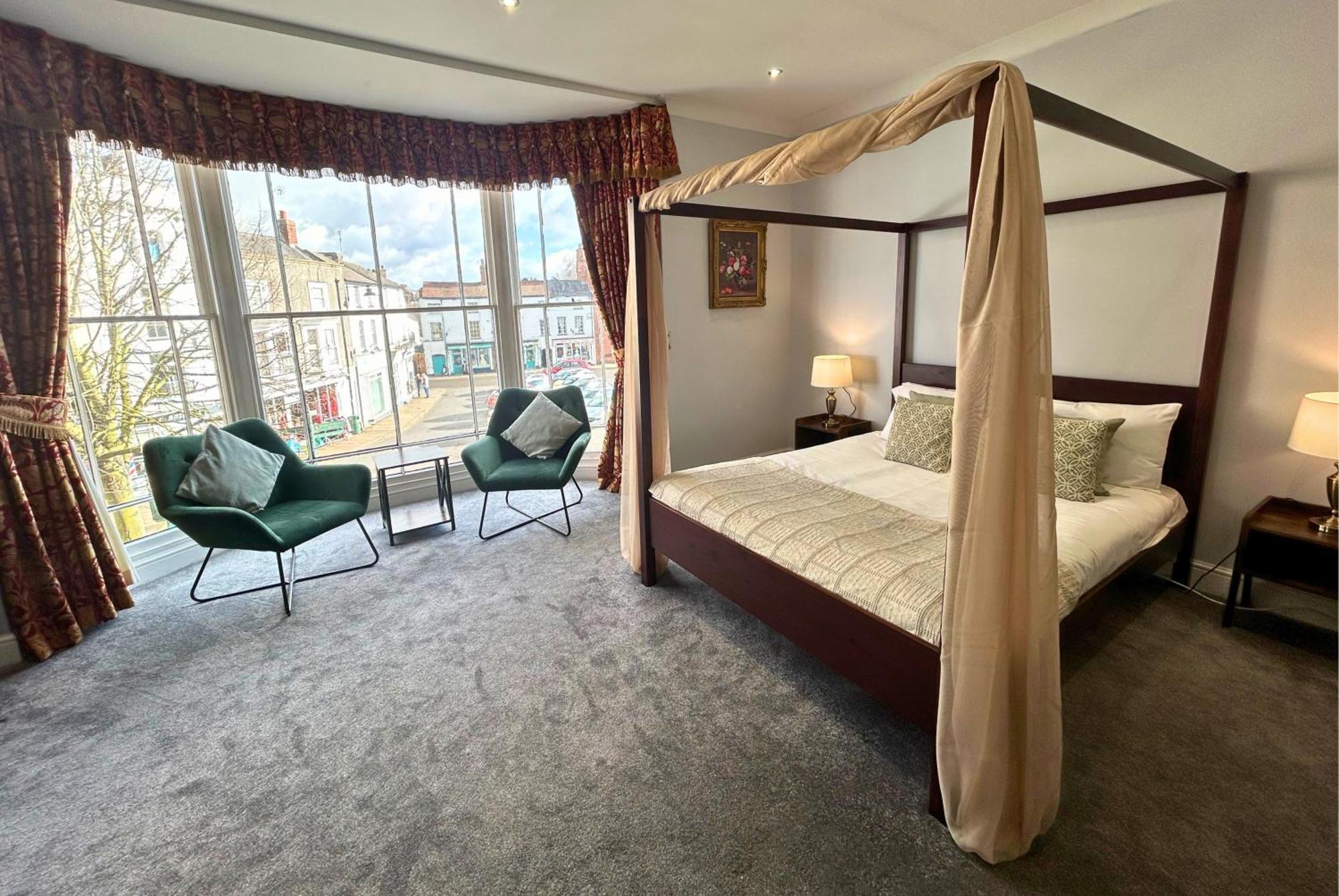 The Windmill Hotel Алфорд Экстерьер фото
