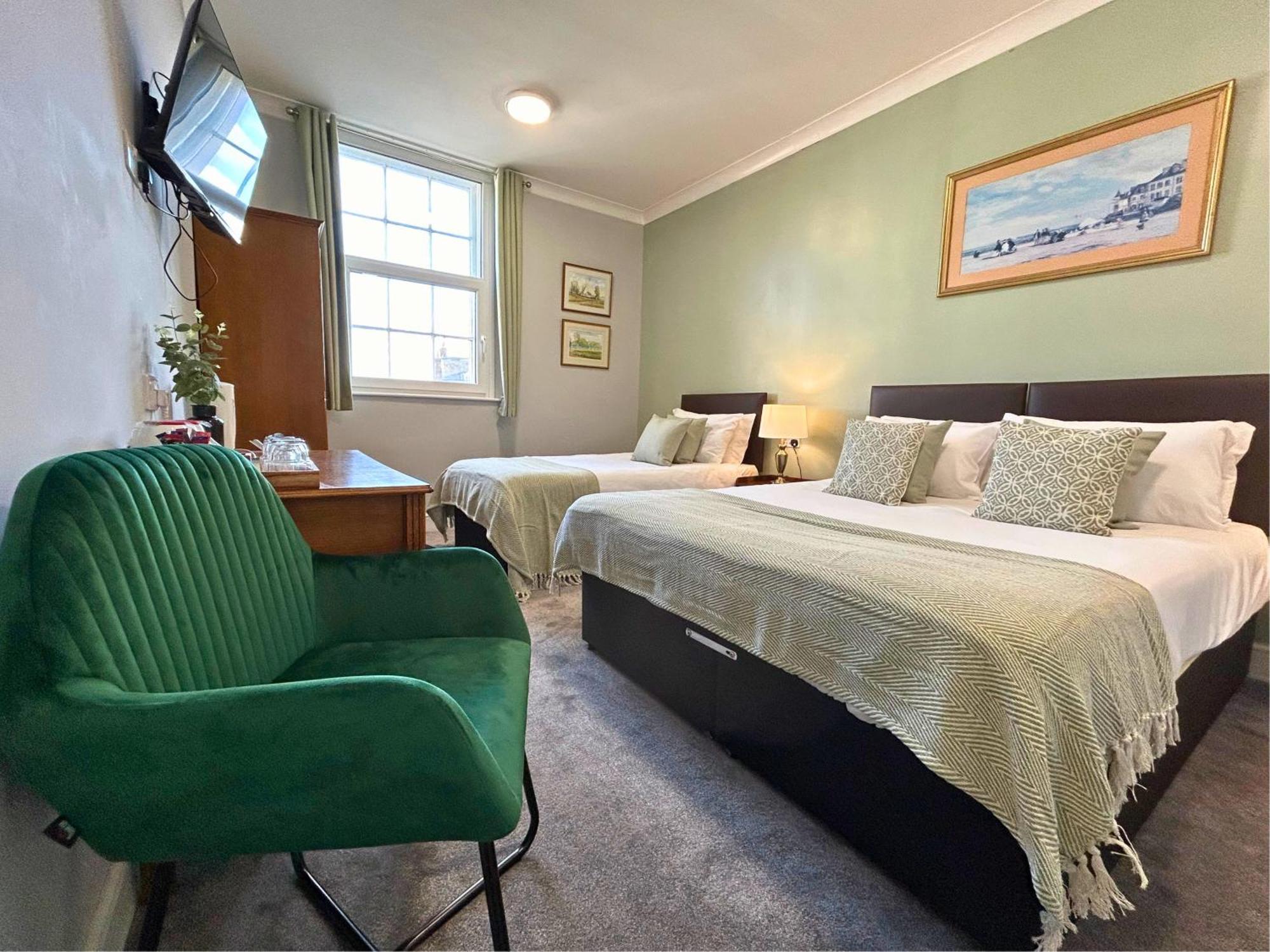 The Windmill Hotel Алфорд Экстерьер фото