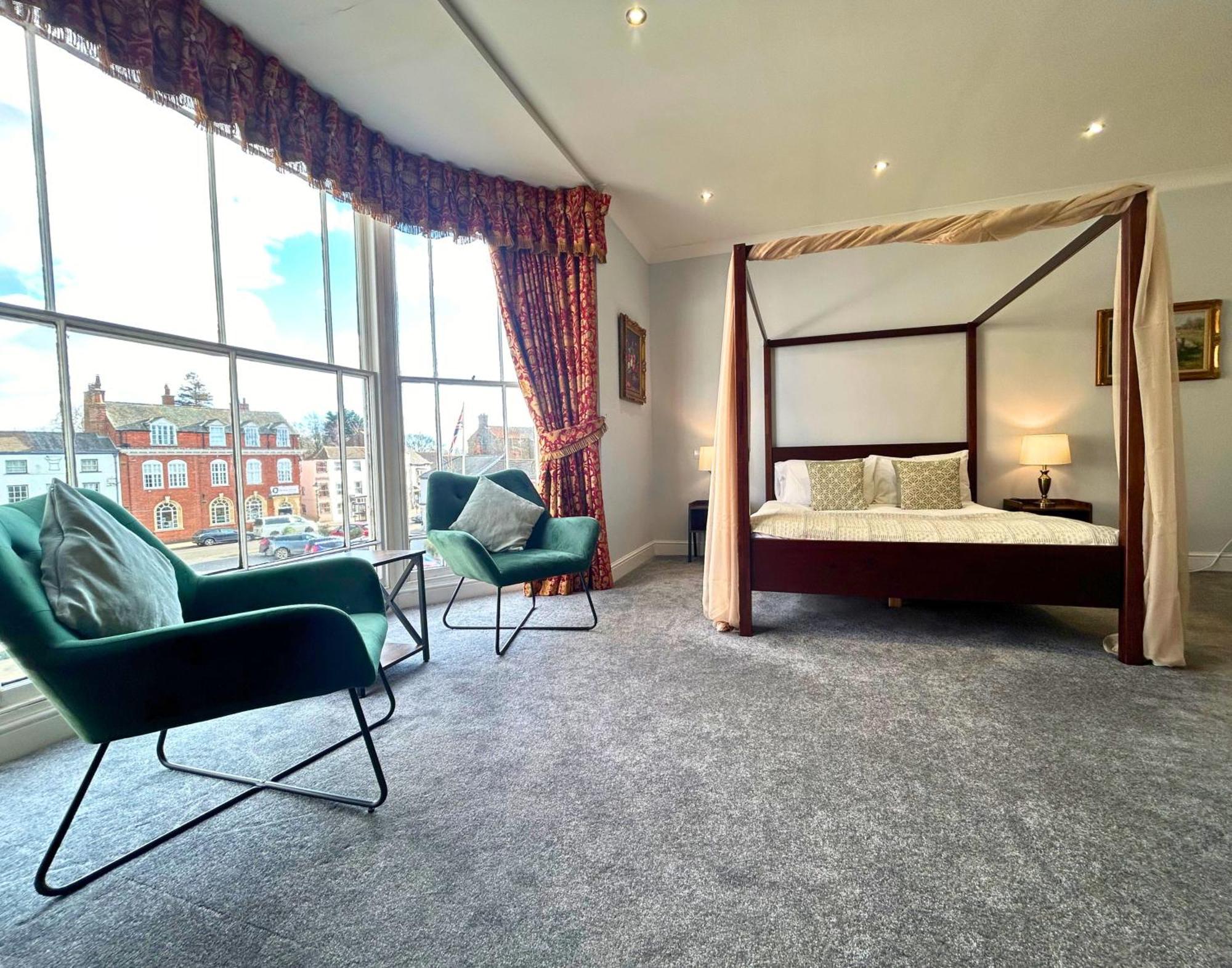 The Windmill Hotel Алфорд Экстерьер фото